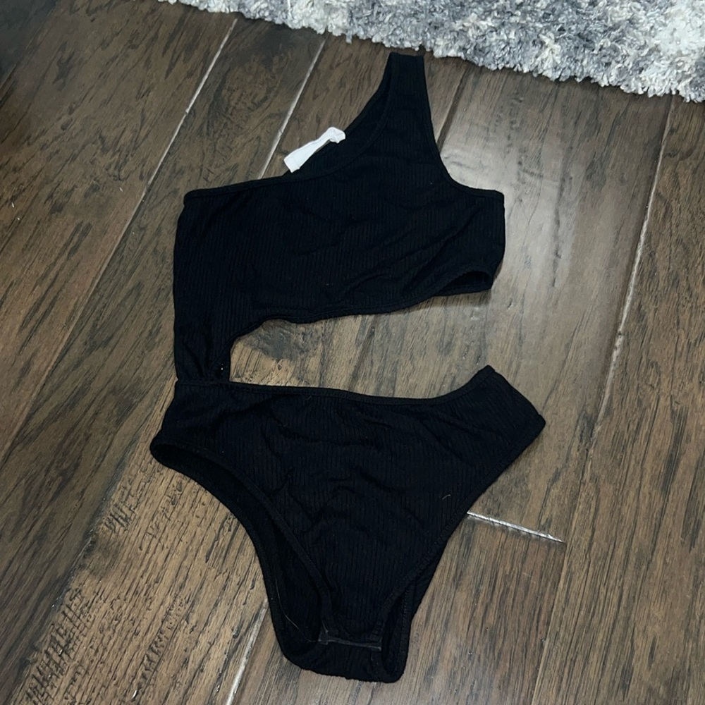 Black LF Emma & Sam One-Shoulder Cut Out Bodysuit